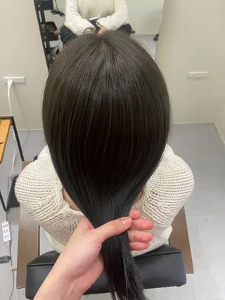 ミディアム JURI /HUIのヘアスタイル