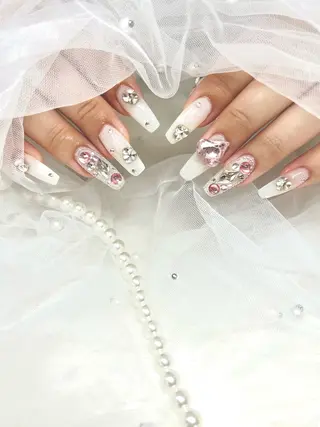 ネイル 【Laule‘a 】のネイルデザイン