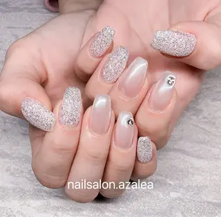 ネイル R inのネイルデザイン