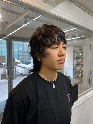 ミディアム パーマ メンズ Aust hair Stella新宿所属・Yuki☺︎パーマ レイヤーカットのヘアスタイル