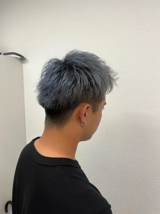 カラー ユイ☆ハイトーン ☆ブリーチデザインのヘアスタイル