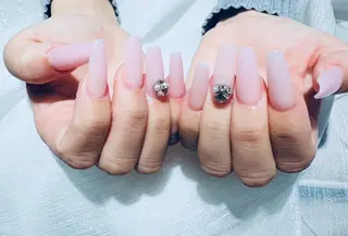 ネイル GlowNailsサロン_大須名古屋所属・Glow Nailsのネイルデザイン