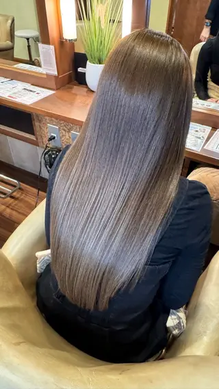 ロング I'm annex sala 南草津店所属・髪質改善/たにざわ しんごう≫南草津のヘアスタイル