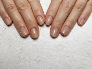 ネイル ネイルサロン ERFOLG  銀座【エアフォルク】所属・ERFOLG 銀座 冨永さくらのネイルデザイン