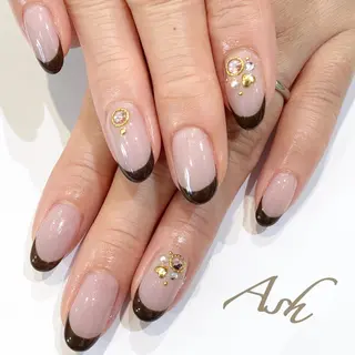 ネイル 🩵NORIKO 上品ネイルが得意🩵のネイルデザイン