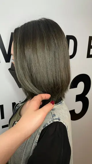 ミディアム 安原 亜弥🕊🕊のマツエク・マツパデザイン