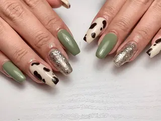 ネイル Lulu Nail所属・藤田 萌のネイルデザイン