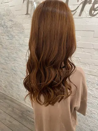 ロング ハイトーン ／ レイヤー/吉田陸斗のヘアスタイル