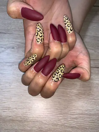 ネイル MINAMI nailsのネイルデザイン