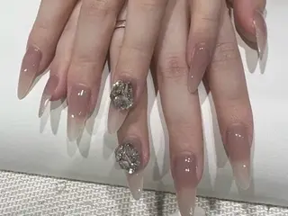 ネイル モリ アユミのネイルデザイン