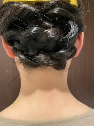 ロング ヘアアレンジ 河上★うなじや首回り Wax脱毛が得意ですのエステ・リラクイメージ