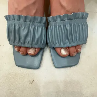 ネイル LEDアイラッシュ ∩_∩アオイのマツエク・マツパデザイン