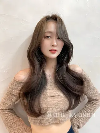 ロング カラー 本格韓国ヘア🇰🇷 【uni】キューさんのヘアスタイル