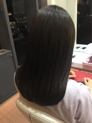ロング カラー 貴方に似合うを見つけ ます🌱市川リョウカのヘアスタイル