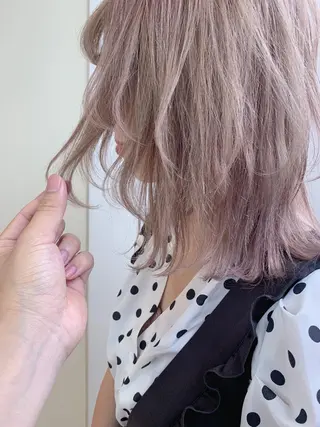 ミディアム カラー Le'a渋谷所属・インナーエクステ渋谷 🦋KAJIのヘアスタイル