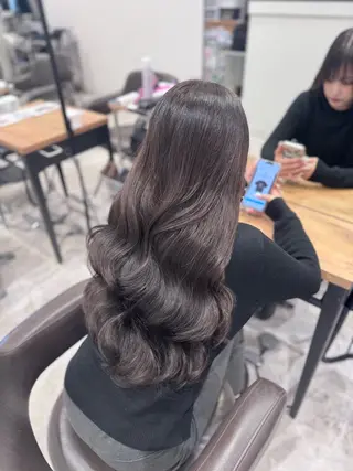 ロング 𝐋𝐞𝐞天王寺 𝐁𝐢𝐚𝐧のヘアスタイル