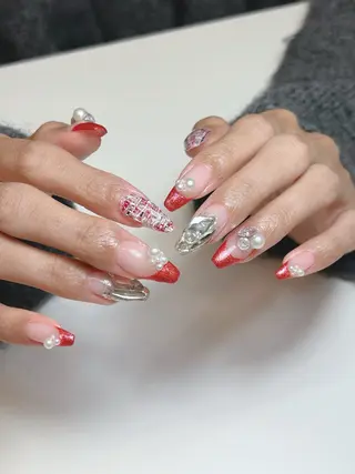 ネイル 透灯 TOUTOU所属・透灯 TOUTOU 🪄のネイルデザイン