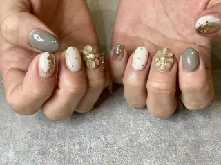 ネイル gluck(グリュック)所属・なかがわ まゆこのネイルデザイン