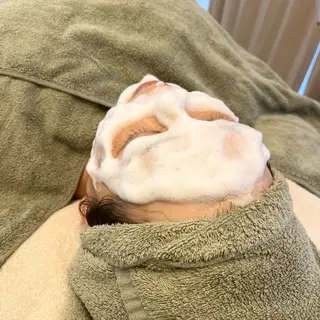 ulu 眉毛ハーブ毛穴肌改善の眉毛・アイブロウイメージ