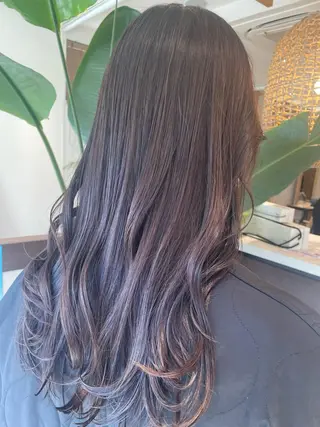 ロング カラー 高木 櫻のヘアスタイル