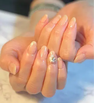 ネイル KOMINE TOMOKOのネイルデザイン