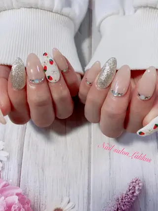 ネイル Lakkus T－CHIのネイルデザイン