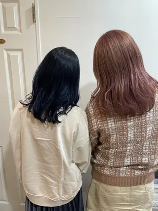 ミディアム カラー MIOベージュカラー 柔らかいカラーのヘアスタイル