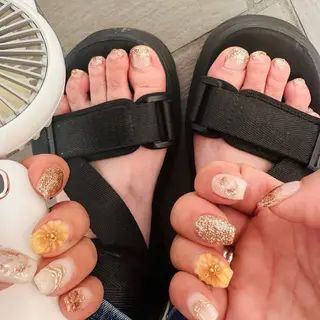 ネイル LAVISH nail salonのネイルデザイン