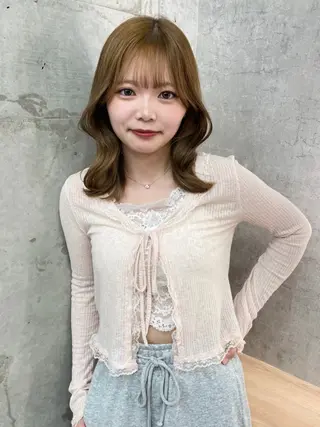 ミディアム カラー ブリーチ/ベージュ 💕/momoaのヘアスタイル