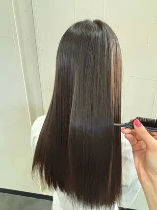 ロング 桑野 葵のヘアスタイル