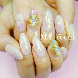 ネイル ＆MERCI所属・&MERCI nail maoのネイルデザイン