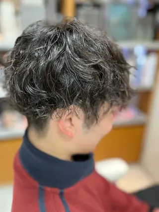 パーマ メンズ 菊地 美憂のヘアスタイル