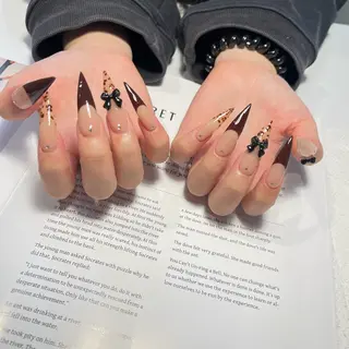 ネイル crystal ___nail所属・Crystal nailのネイルデザイン