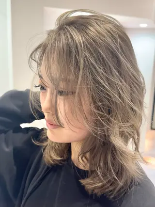 ミディアム カラー 🌟TOSHI/透明 感カラー/ショートのヘアスタイル