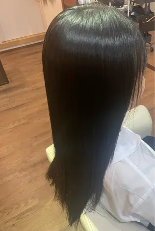 ロング Hair Lex Alii所属・大谷 若葉のヘアスタイル