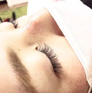ロング カラー パーマ ヘアアレンジ キッズ ネイル マツエク・マツパ brille ~eyelash~のマツエク・マツパデザイン