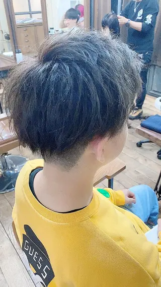 ショート カラー メンズ 國分 伸也のヘアスタイル