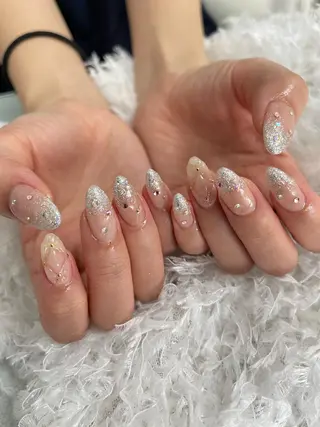 ネイル celica所属・松田 由真のネイルデザイン