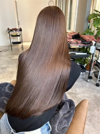 ロング カラー Atre.所属・武庫之荘/髪質改善 おみのヘアスタイル