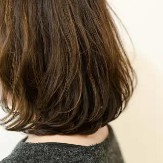 ミディアム パーマ salon m ni サロンマーニ所属・久保田 一のヘアスタイル