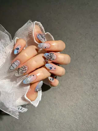 ネイル I-nailロング /ワンホン/キラキラのネイルデザイン