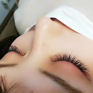 マツエク・マツパ 吉岡 ゆうなのマツエク・マツパデザイン