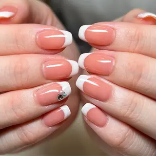 ネイル REHTOF ｜朝7時Open☀️のネイルデザイン