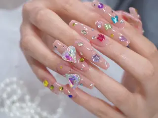 ネイル 岡林 優美のネイルデザイン