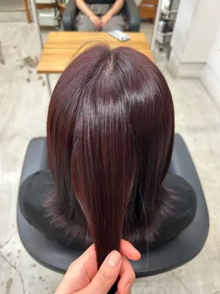 カラー アベ コハルのヘアスタイル