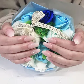 ネイル 奥園 良恵のネイルデザイン