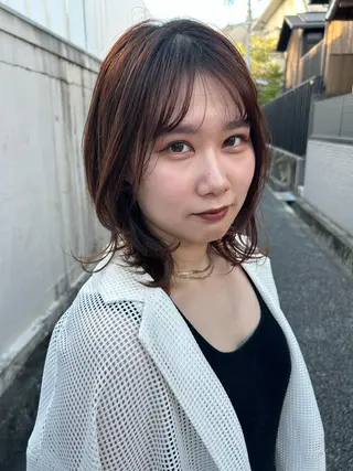 ミディアム 🐰FERIA 北千里 🐰のヘアスタイル