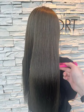 ロング カラー 渡部 悠人のヘアスタイル