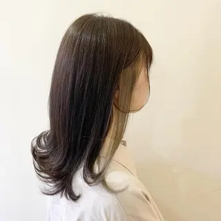カラー 染矢 優希のヘアスタイル