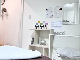 小顔・ツルツル素肌 ハリステリアのエステ・リラクイメージ